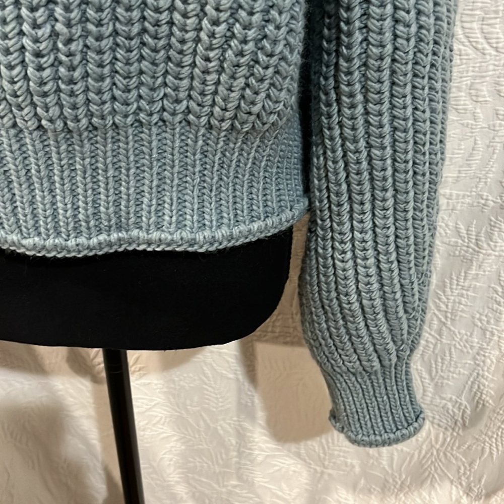 H&M mock neck sweater, size medium‎ - Picture 6 of 14